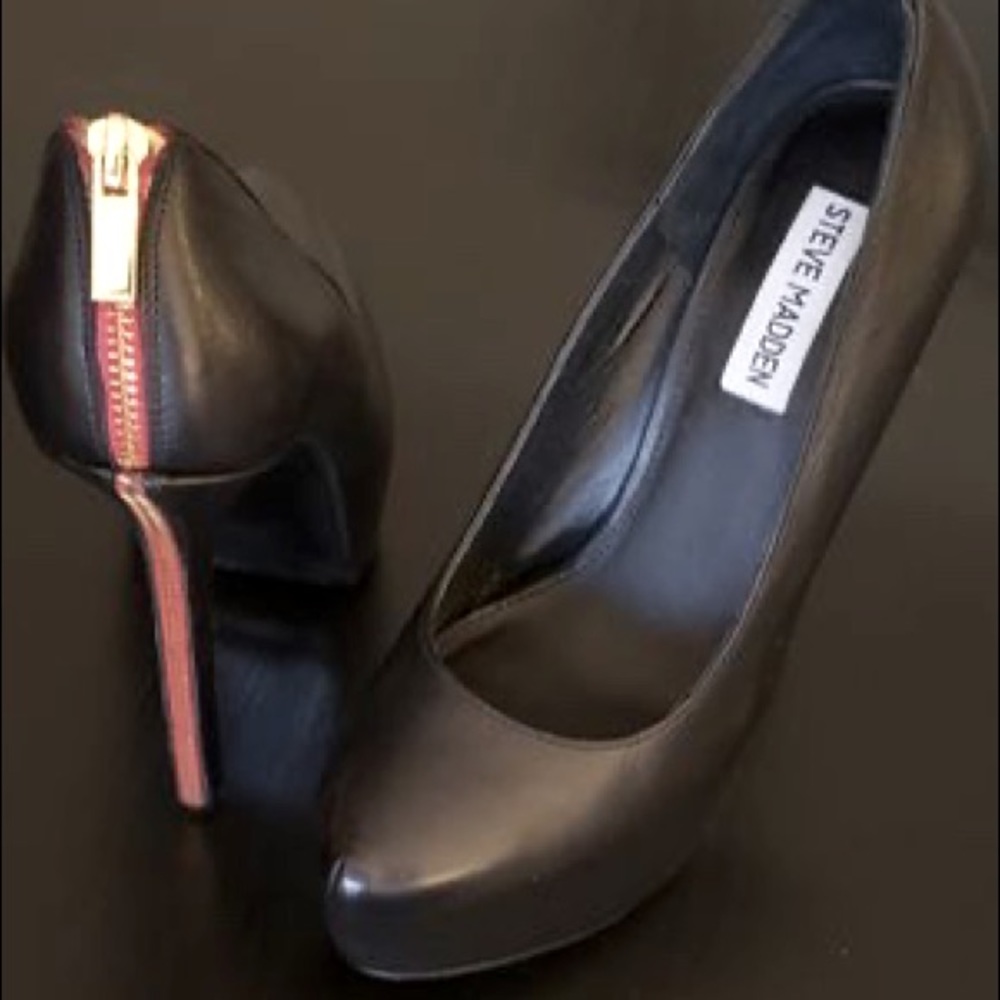 Steve Madden Pumps